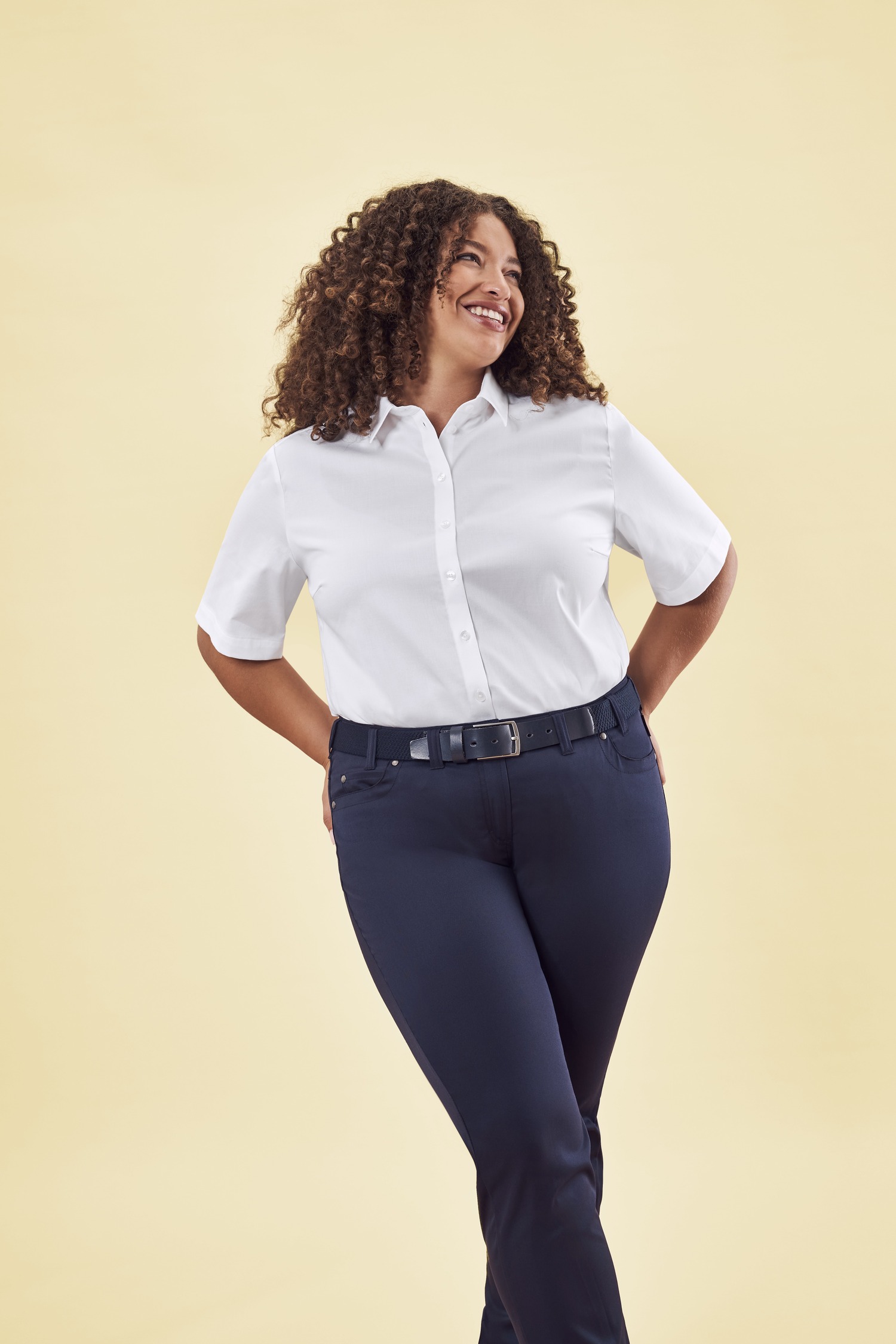 Damen-Bluse Leasing – weiß (Am Modell)